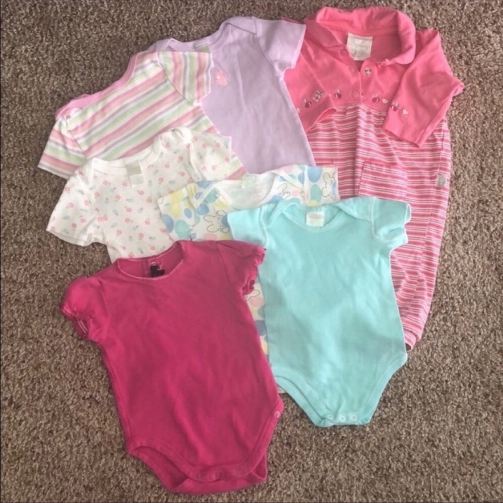 Baby onesie bundle